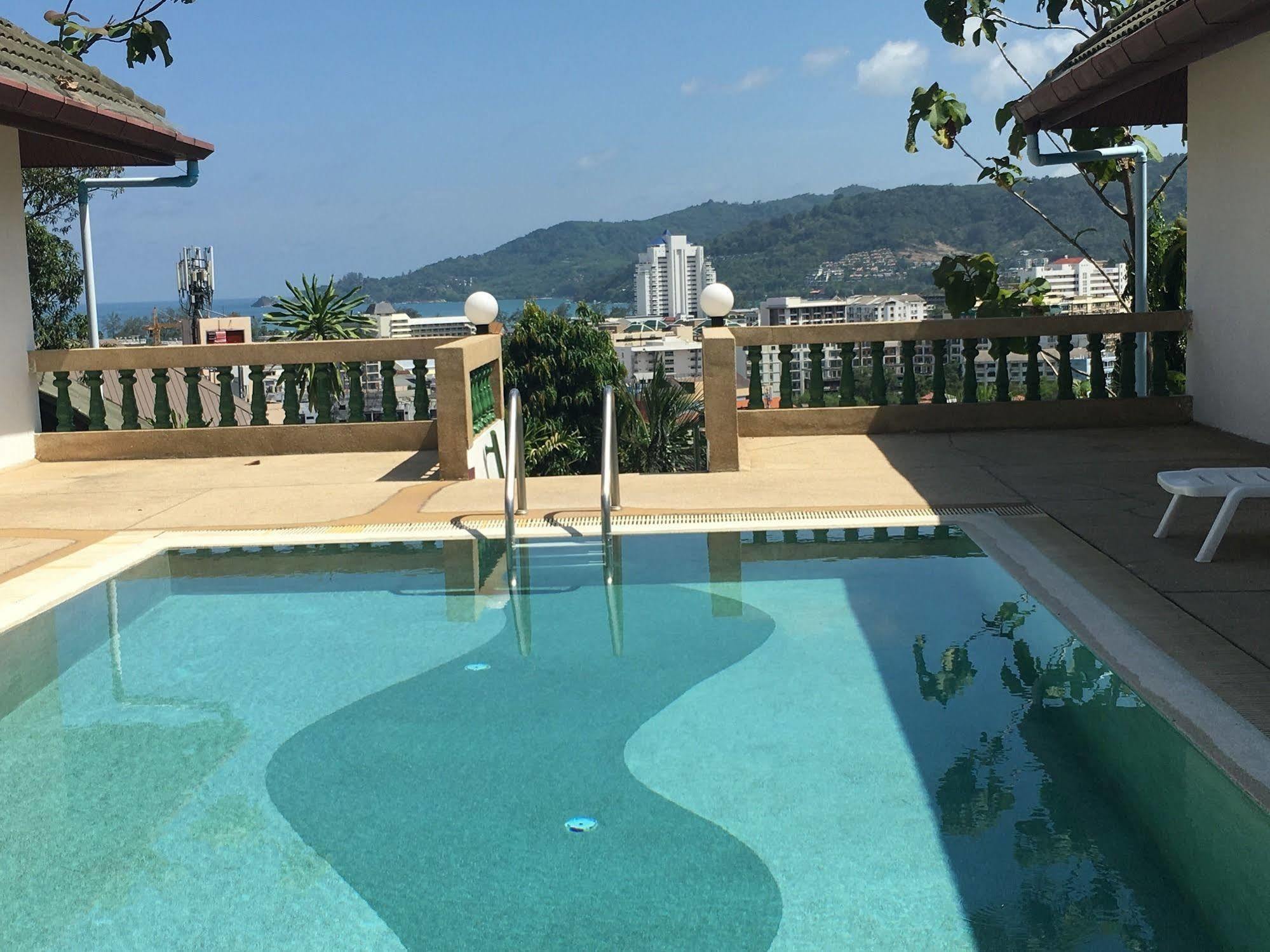 Royal Crown Hotel & Palm Spa Resort Patong Exterior foto